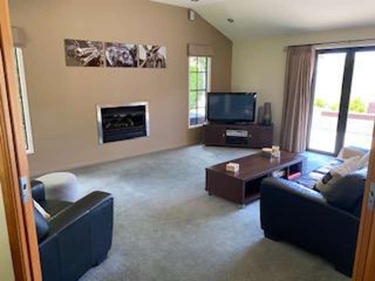 3c Kinross Drive Merrilands_4