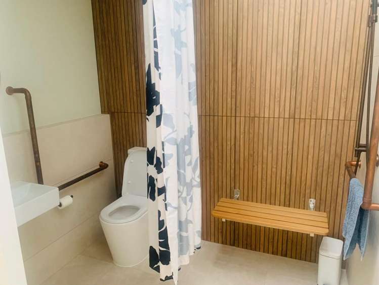 200 Warren Street North Hastings Central_6