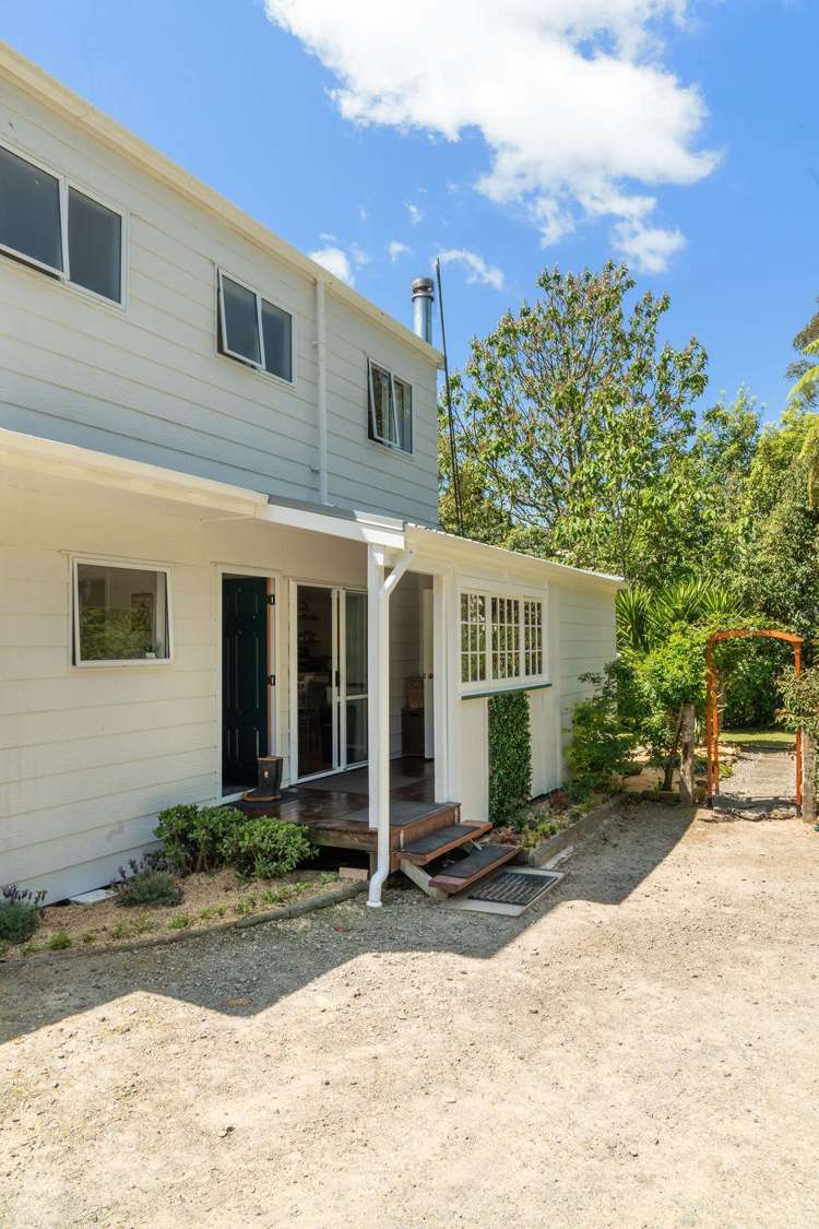 1849 Manawahe Road Manawahe_58