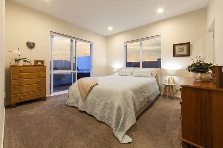 23 Jelas Drive Riverhead_17