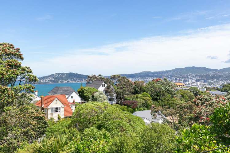 17 and 19 Benares Street Khandallah_32