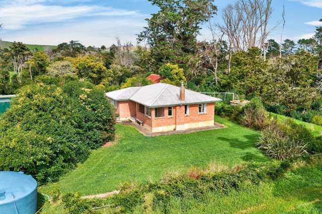 42 Ford Road Paparoa_4