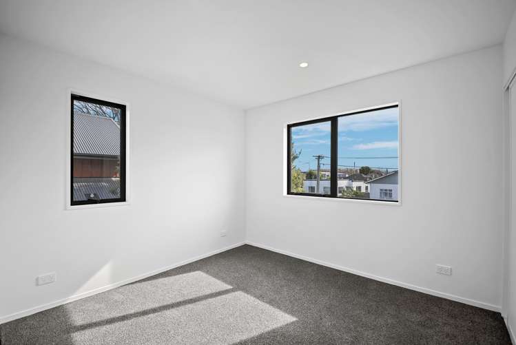1/118 McFaddens Road St Albans_9