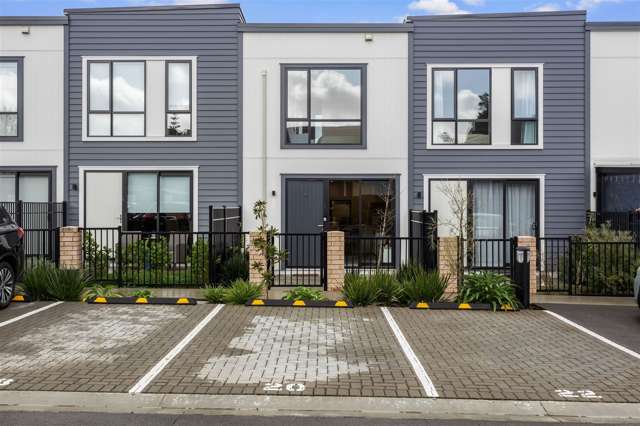 18 Patariki Way Beach Haven_1