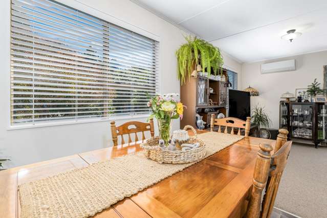 90 Omapere Street Whitby_3