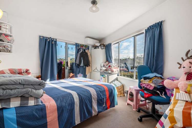 522 Beach Road Murrays Bay_16