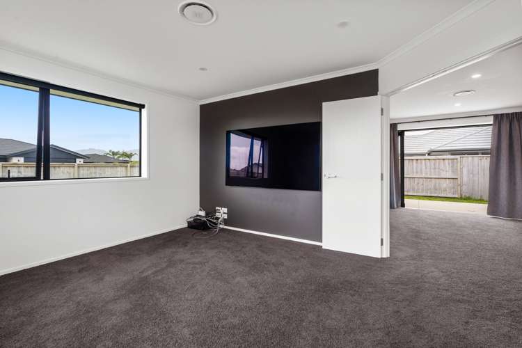 31 Saint Michael Crescent One Tree Point_11