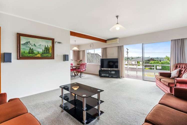 8 Kowhai Road Campbells Bay_34