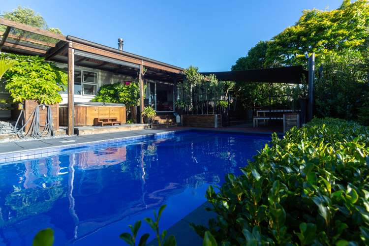 17 Douglas Road Wakatu_18