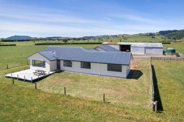 Expansive Rural Home, Sheds, and Views