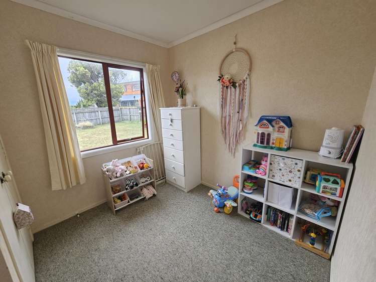 11 Matakane Street Waitarere Beach_8