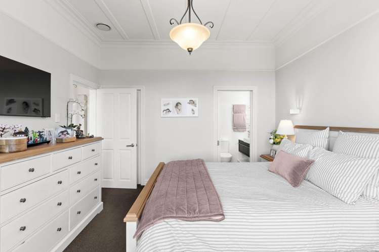 8 Leven Street Roslyn_11