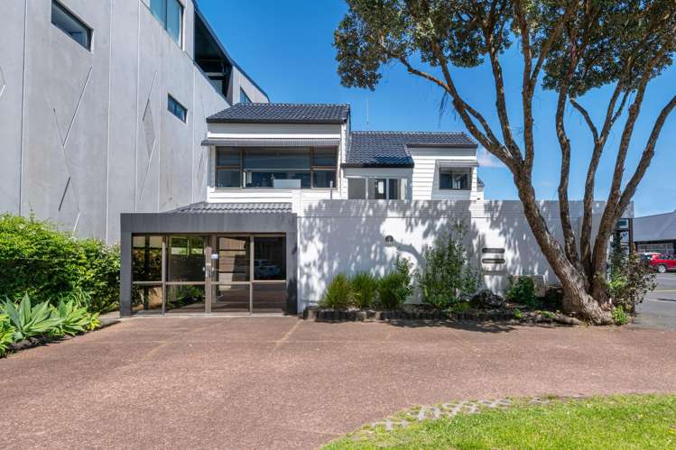 8 Cammish Lane Orewa_11