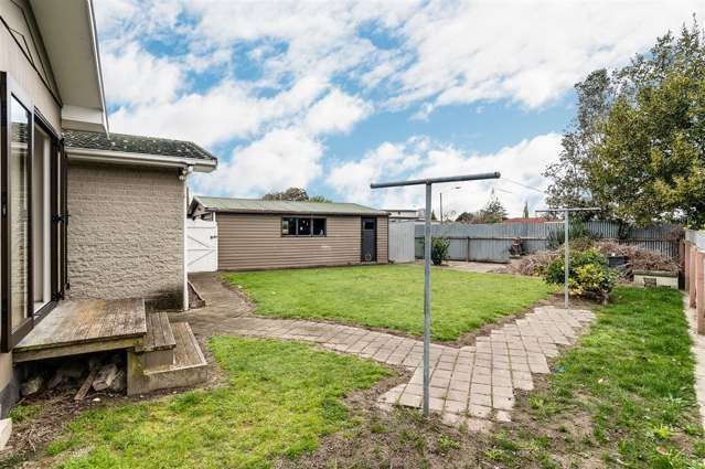 46 Holyrood Street Taradale_4