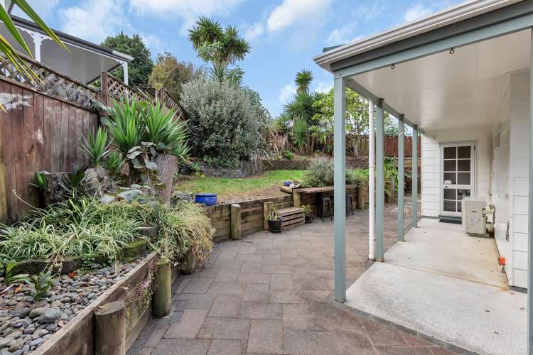 10 Howards Way Kamo_16