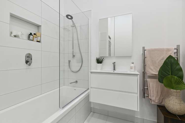 2/219 The Terrace Wellington Central_12