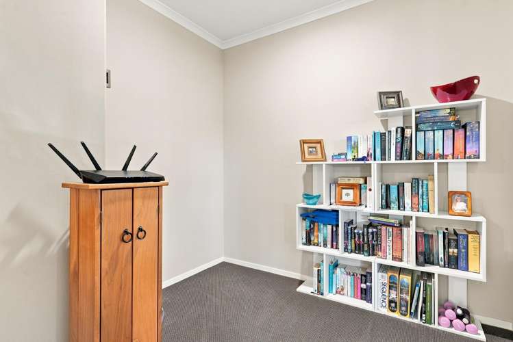 2 Flavell Drive Orewa_38