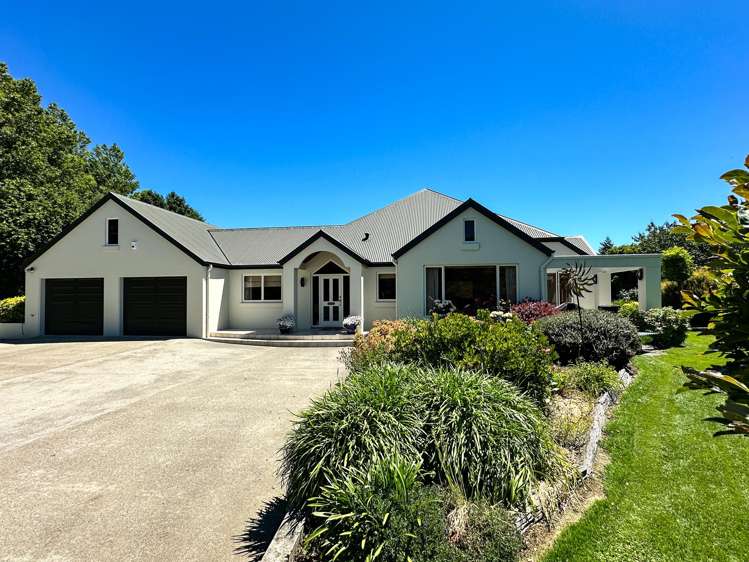 2390 Dipton Winton Highway Winton_17