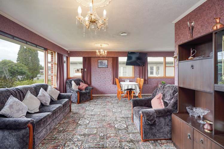 51 Albert Street Winton_4