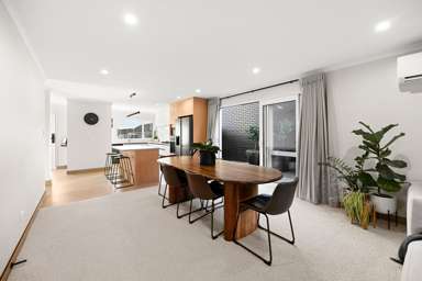 6 Gaylard Avenue_4