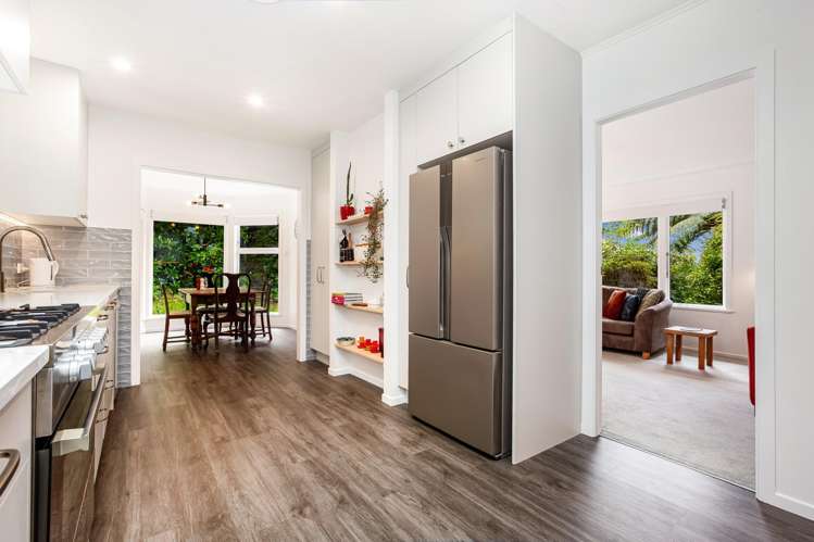 48 Homewood Crescent Karori_8