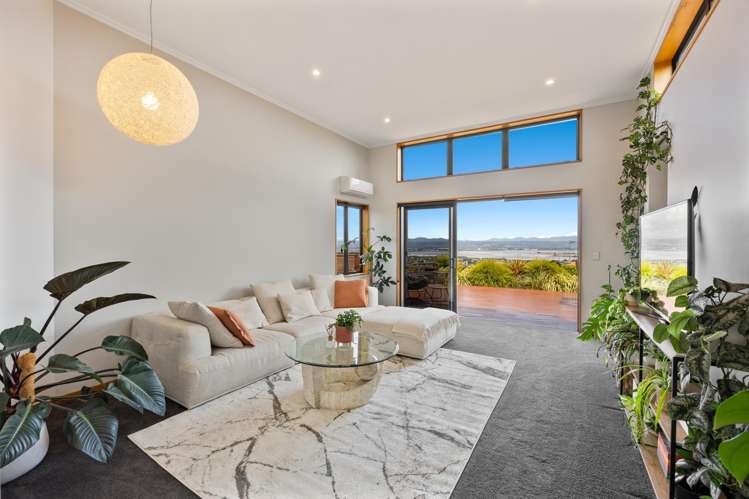 29 Austen Ward Heights_5