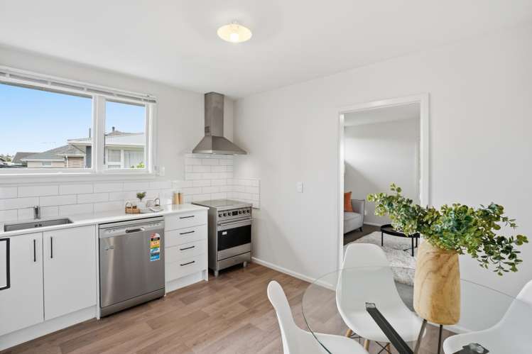 1/128 Foremans Road Hornby_11