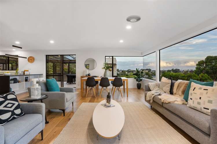 6 Toi Toi Place Northcote_4