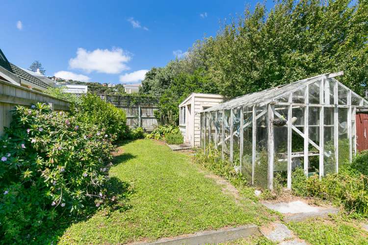 117 The Parade Island Bay_23