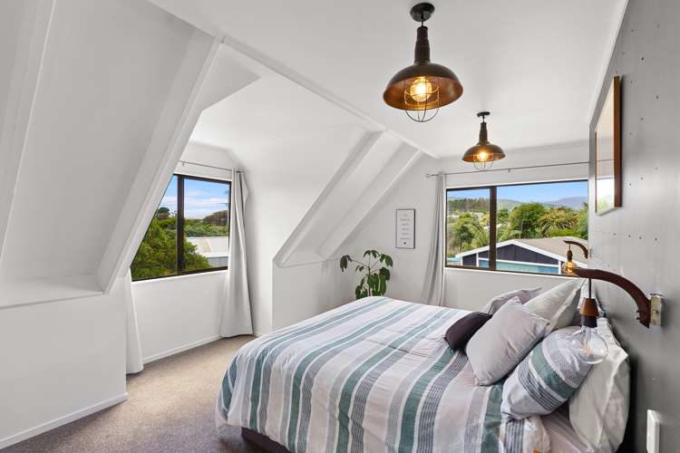 16 Ngapaki Street Waikanae Beach_16