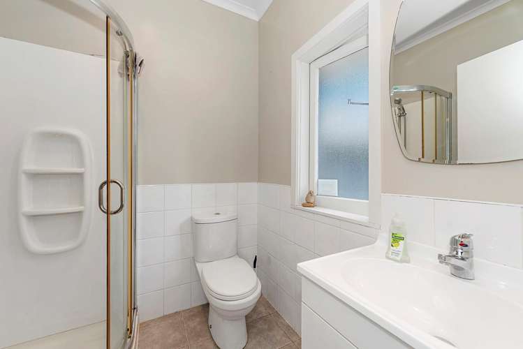 124a Masters Avenue Silverdale_6