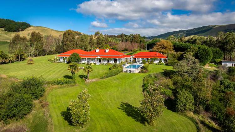 'Cape South' - 55 Waipuka Road_5