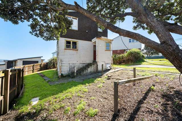 18 Tukanae Street Strathmore Park_1