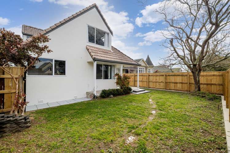 152 Russell Street Palmerston North Central_23