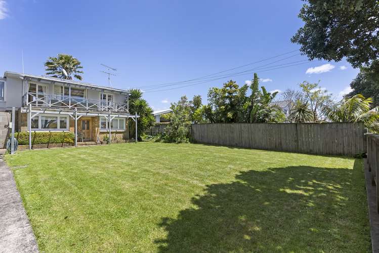 12 Pohutukawa Road Beachlands_22