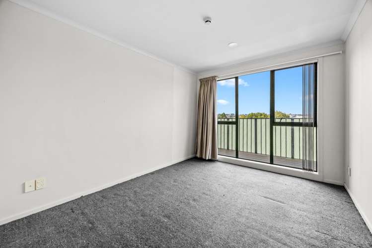 3z/1 Wadier Place Henderson_5