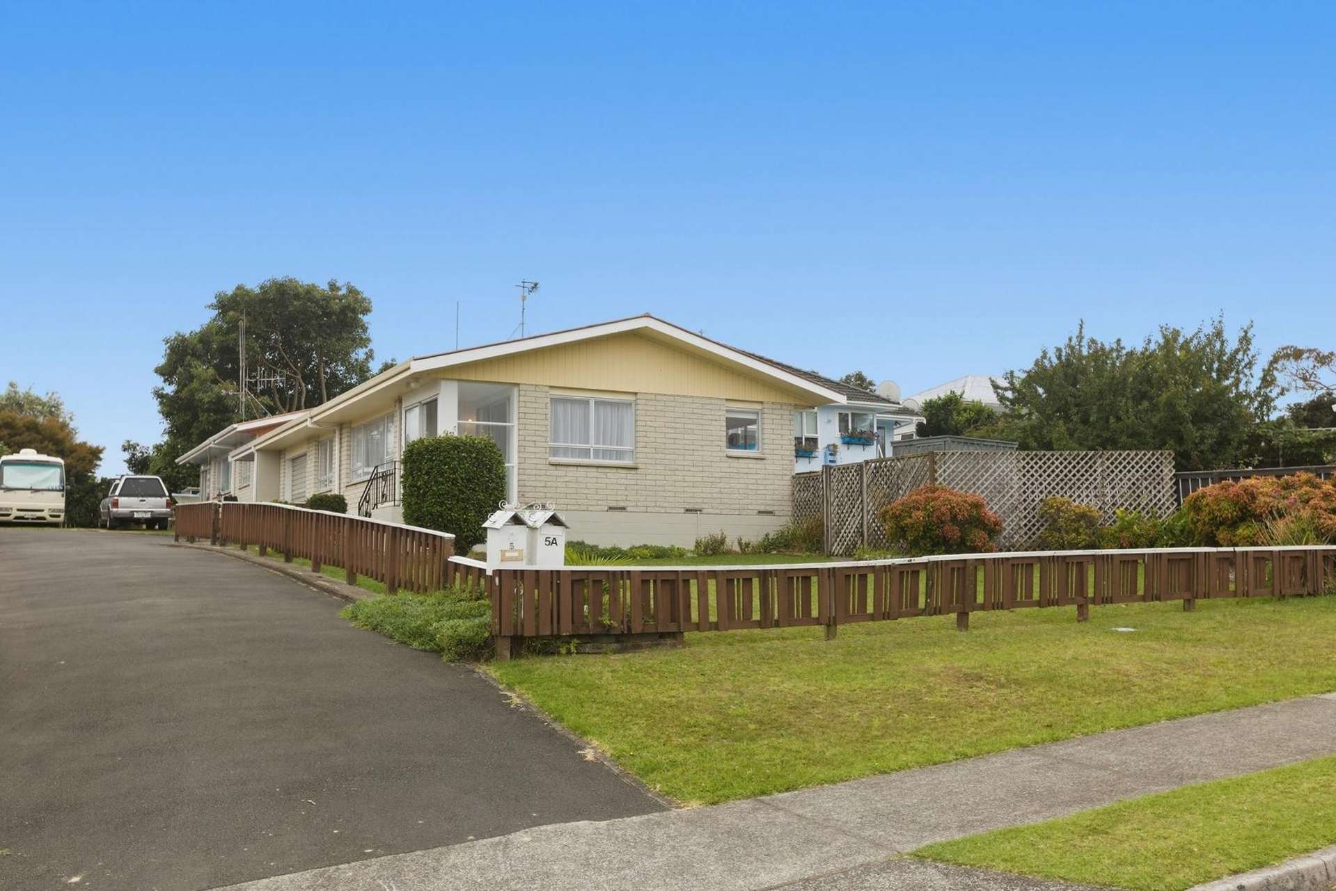 5 Hilltop Road Greerton_0