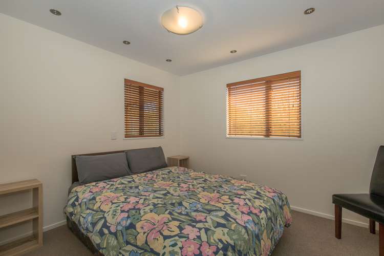 65 Warren Street Wanaka_11