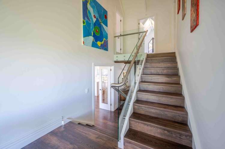 6890 Christchurch Akaroa Road Takamatua_34