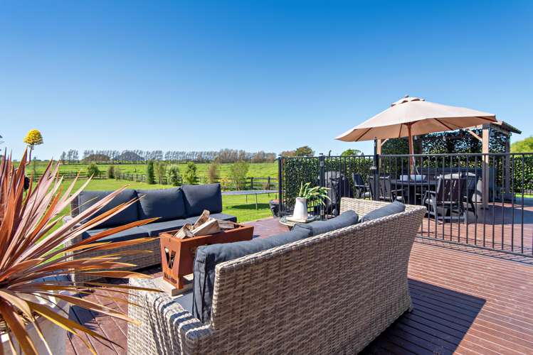 206 Thornton Road Thornton_14