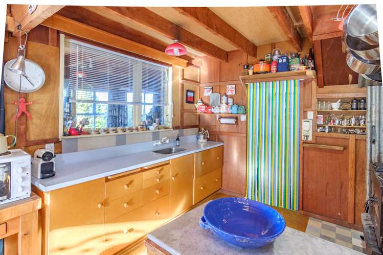 211 Blandswood Road Mesopotamia_7