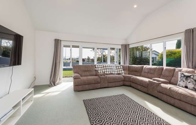 12 Clairmont Heights Stoke_10