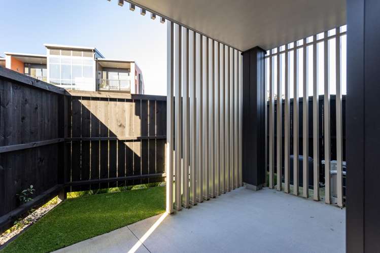 9 Mahana Road (Mahana Apartments) Northcote_4