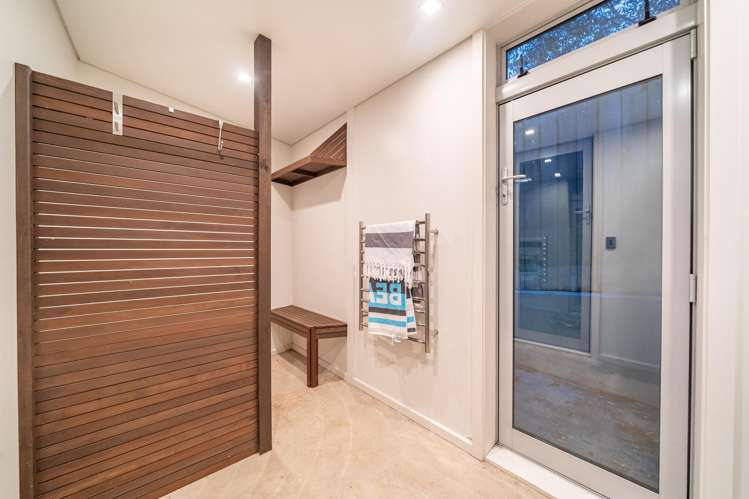 32 Roys Road Plimmerton_20