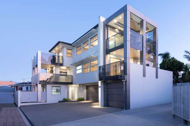 Award-winning ‘fortress’ in Mount Maunganui sells to South Aucklanders for $3m