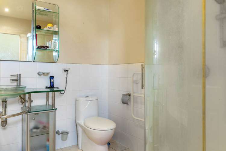 18/8 Landscape Road Papatoetoe_11