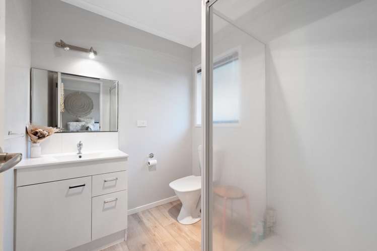 32 Shelley Street Otumoetai_6