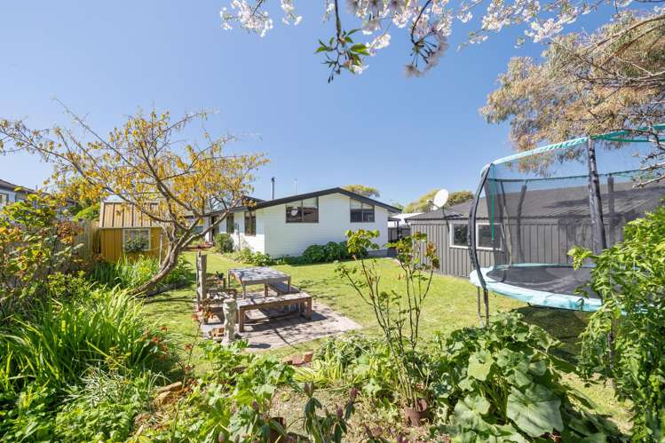 6 Colonial Place Kelvin Grove_1