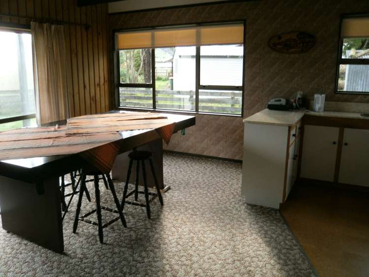 20 Ocean Grove Owaka_7