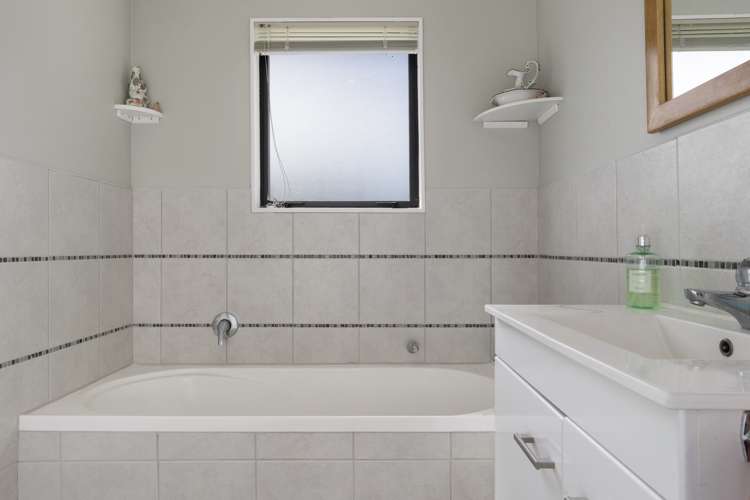 12 Aaron Place Brookfield_15